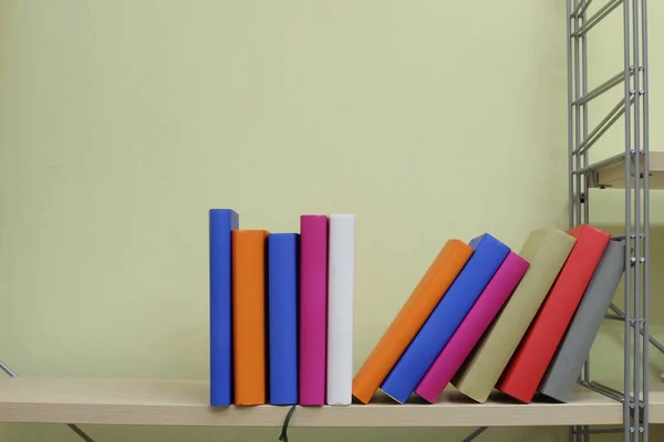 Books Shelf — Stock Photo, Image