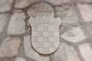 Taşa kazınmış Hırvat arması