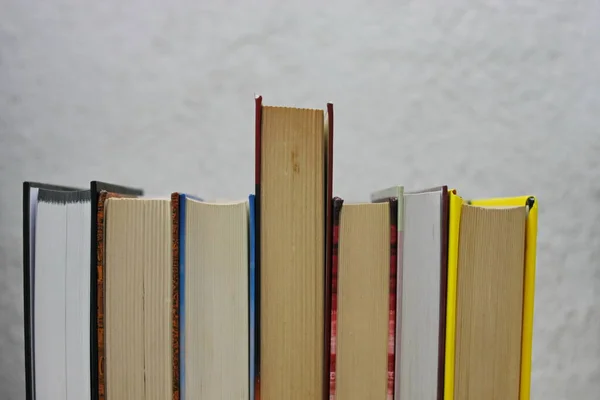 Books Table — Stock Photo, Image