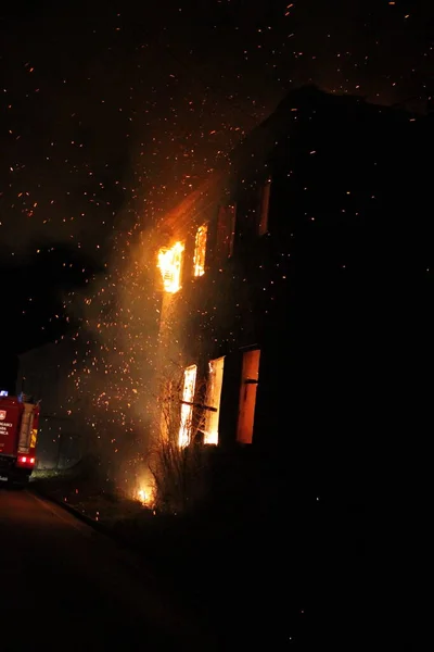 Casa Quemó Fuego — Foto de Stock