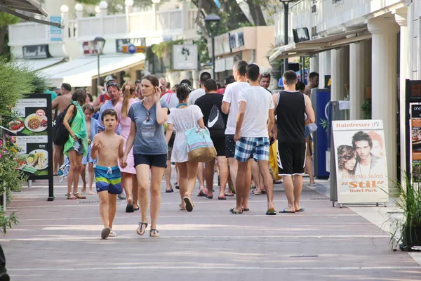 Makarska Hırvatistan 2020 Tatil Için Makarska Çok Sayıda Yabancı Turist — Stok fotoğraf