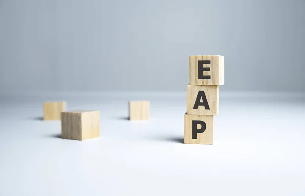 İşçi yardım programı Tahta küplerde EAP imzası