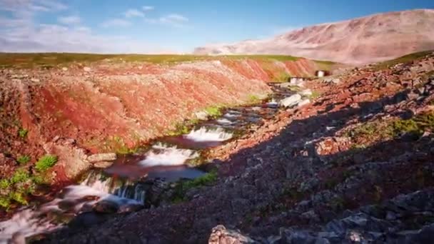 Timelapse Belle Nature Montagne Rivière Norvège Paysage Naturel Sol Rouge — Video