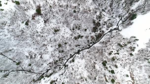 Pequeño Pueblo Las Montañas Invierno — Vídeos de Stock