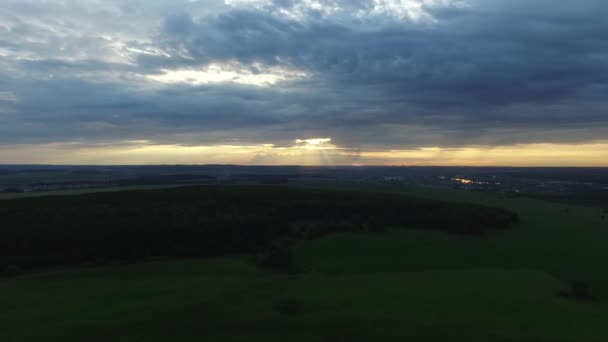 Blick Vom Drohnenfeld Mit Sonnenuntergang — Stockvideo