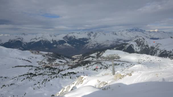 Plange滑雪胜地的高角景观 — 图库视频影像