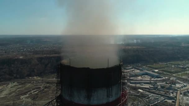 Veduta Aerea Intorno Camini Fumatori Chp Pianta Estremo Primo Piano — Video Stock