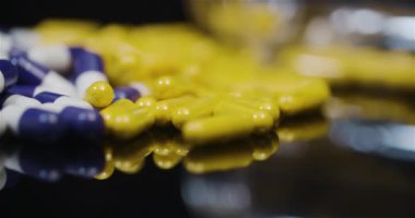 İlaç sanayisi, Dönen İlaç ve İlaç. 