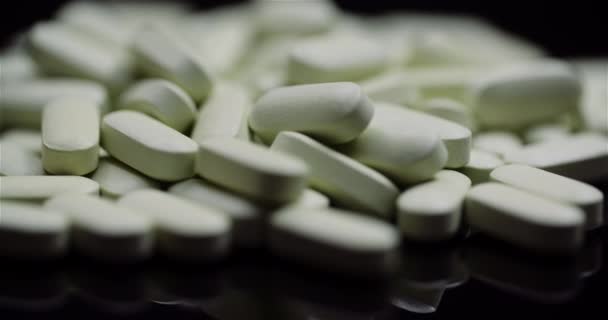 Medicinska Tabletter Och Piller Roterande Farmaceutisk Industri — Stockvideo