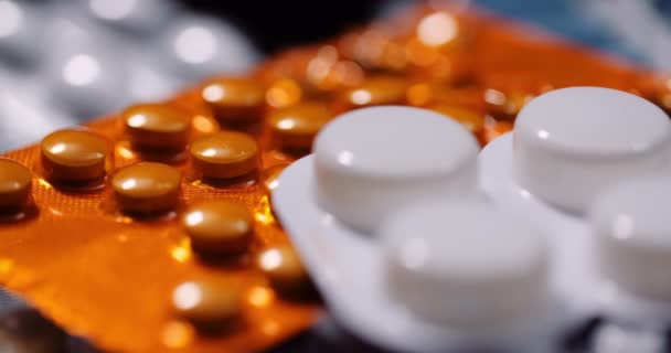Verschillende Medische Pillen Drugs Zwarte Achtergrond Farmaceutische Industrie — Stockvideo