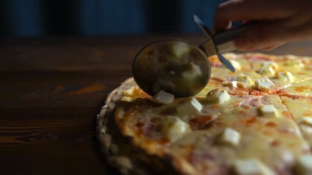 Corte Pizza Pedaços — Vídeo de Stock