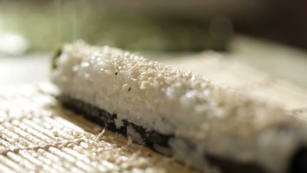 Sesame Sushi Roll — 비디오