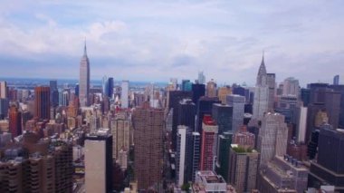 Empire State ve Chrysler Binalarının Hava Görüntüsü