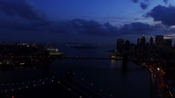 Hermoso Horizonte Tiempo Real Del Puente Brooklyn Bajo Manhattan Nueva — Vídeo de stock