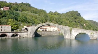 Şeytanın Köprüsü