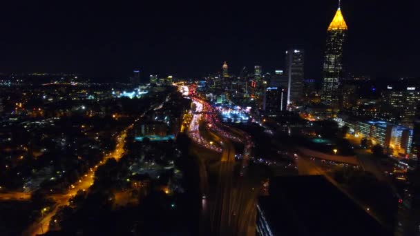 Flyg Över Atlanta Commerial Byggnader Nattetid Downtown — Stockvideo