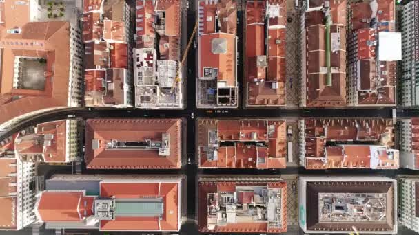 リスボンの通りや家を飛び越える — ストック動画