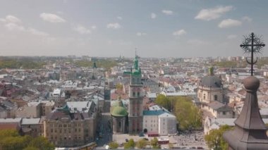  Lvov, Ukrayna. Aerial City Lviv, Ukrayna. Eski Şehrin Panoraması