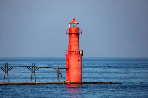 Faro Algoma Pierhead Algoma Wisconsin Estate Con Cielo Blu Orizzontale — Foto Stock