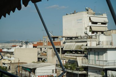 Yazın Atina 'nın yaşamı