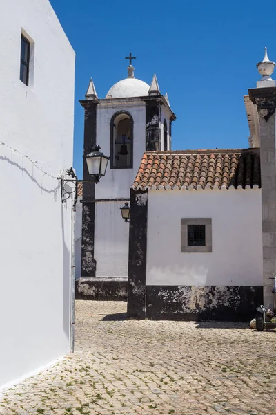 Color Blanco Arquitectura Iglesia Nossa Senhora Assuncao Con Torre Con — Foto de Stock