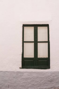 Yeşil çerçeveli pencere, Tenerife