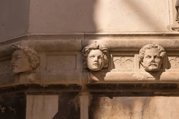 Fachada de la Catedral de Santiago, Sibenik — Foto de Stock