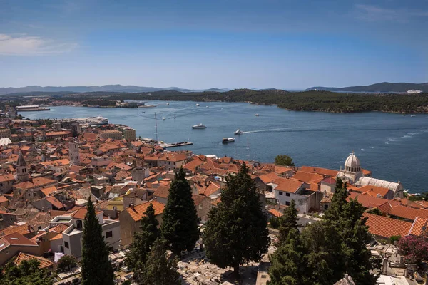 Vista aérea de la ciudad, Sibenik, Croacia —  Fotos de Stock