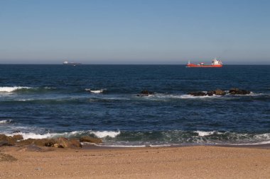 Kızıl gemiile Atlantik Okyanusu, Porto, Portekiz