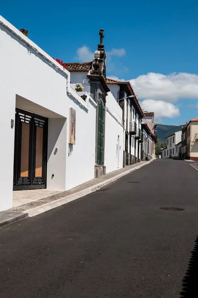 Calle y capilla, Ribeira Grande, Azores —  Fotos de Stock