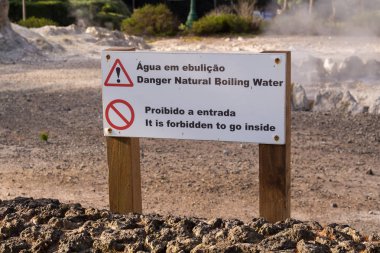Spa alanında uyarı, Furnas, Sao Miguel