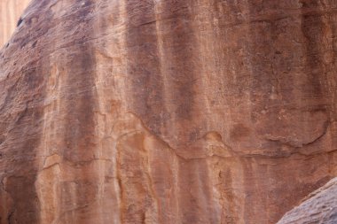 Taştaki doğal soyutlama