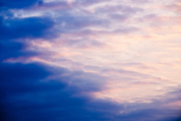 Nascer Sol Colorido Com Nuvens — Fotografia de Stock