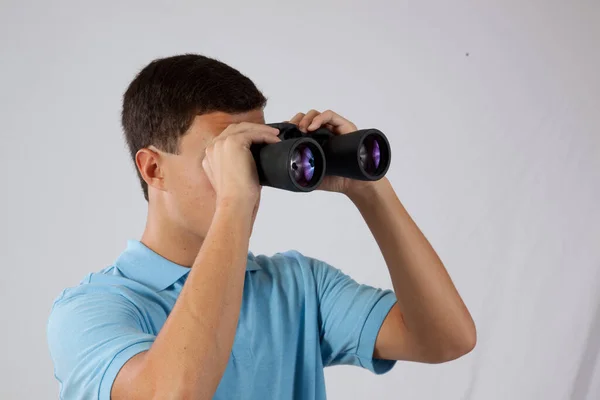 Tankeväckande Man Med Förbereda Sig För Bonoculars — Stockfoto