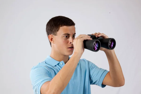 Thoughtful Man Pare Bonoculars — Stock Photo, Image