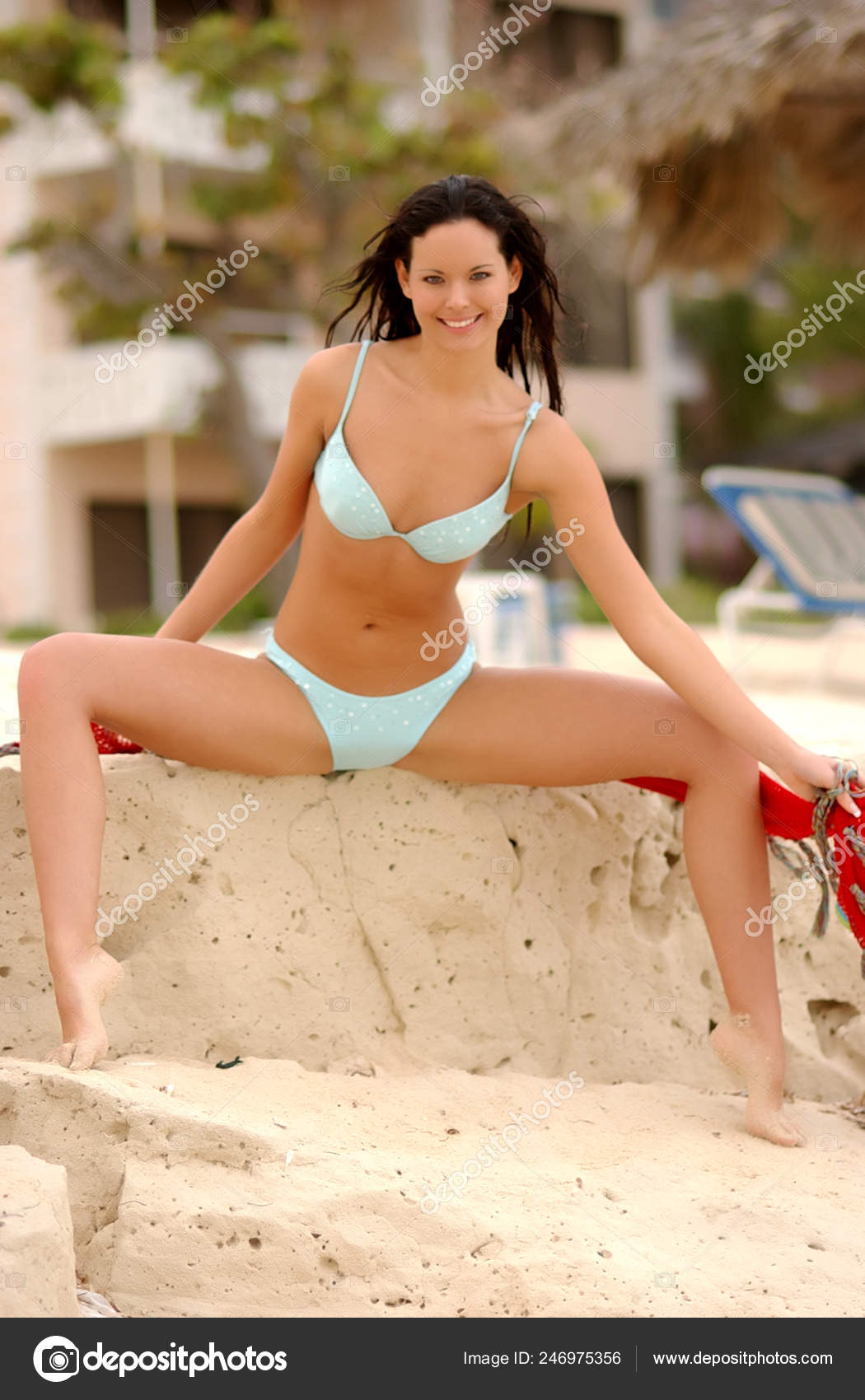 Laura Shields Miss International English Model Beauty Pageant