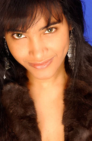 Harika bir görünüm güzel kadın gülümseyen büyüleyici sevimli kız çarpıcı çarpıcı gözler Bayan eğlenceli çarpıcı çarpıcı vücut eğlence sanat takvim erkek 