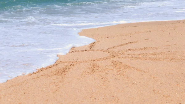 Sonne Sand Zeichnung Der Sonne Sand Von Einer Welle Gewaschen — Stockfoto