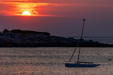 Rockport, Massachusetts 'ten günbatımı sahnesi.