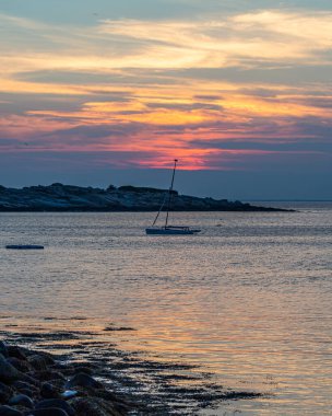 Rockport, Massachusetts 'ten günbatımı sahnesi.
