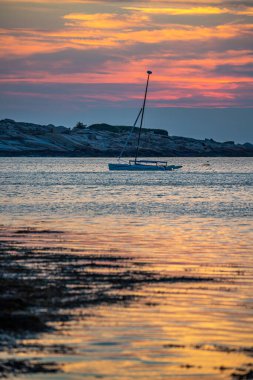 Rockport, Massachusetts 'ten günbatımı sahnesi.