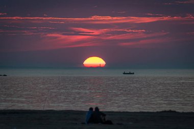 Rockport, Massachusetts 'ten günbatımı sahnesi.