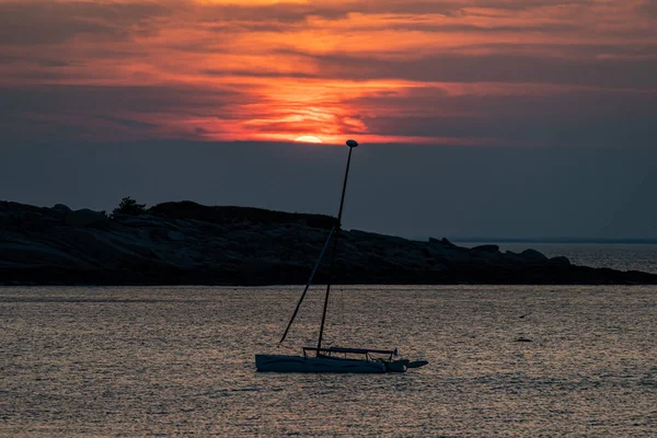 Rockport, Massachusetts 'ten günbatımı sahnesi.