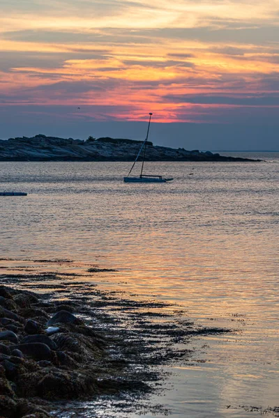 Rockport, Massachusetts 'ten günbatımı sahnesi.