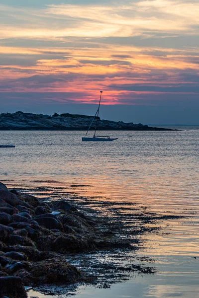 Rockport, Massachusetts 'ten günbatımı sahnesi.