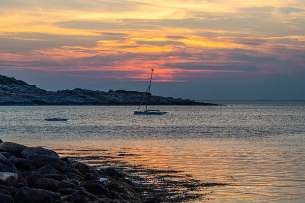 Rockport, Massachusetts 'ten günbatımı sahnesi.