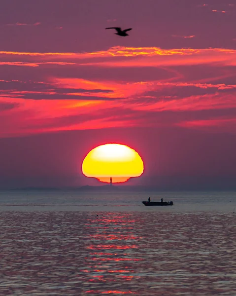 Rockport, Massachusetts 'ten günbatımı sahnesi.