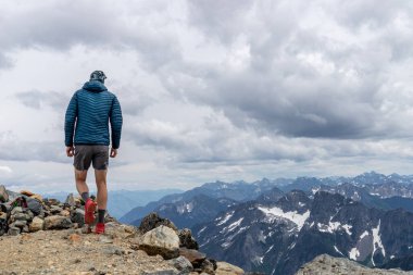 Kuzey Şelaleleri Ulusal Parkı 'nda seyahat macerası.