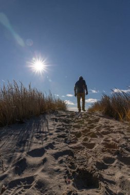 Sonbahar ve kışın New England plaj sahnesi.