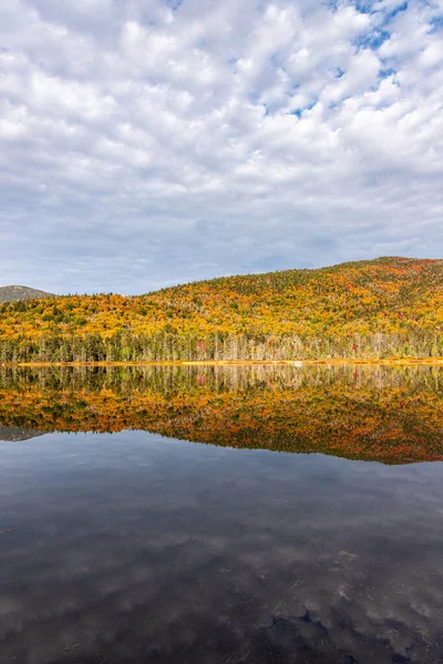 Caminhadas Nas Montanhas Brancas New Hampshire Durante Pico Folhagem Outono — Fotografia de Stock